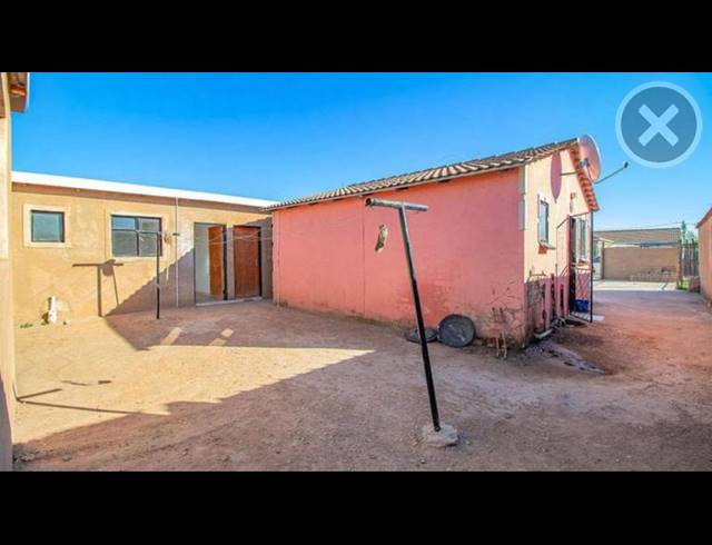 2 BEDROOM HOUSE FOR SALE IN SOSHANGUVE EAST